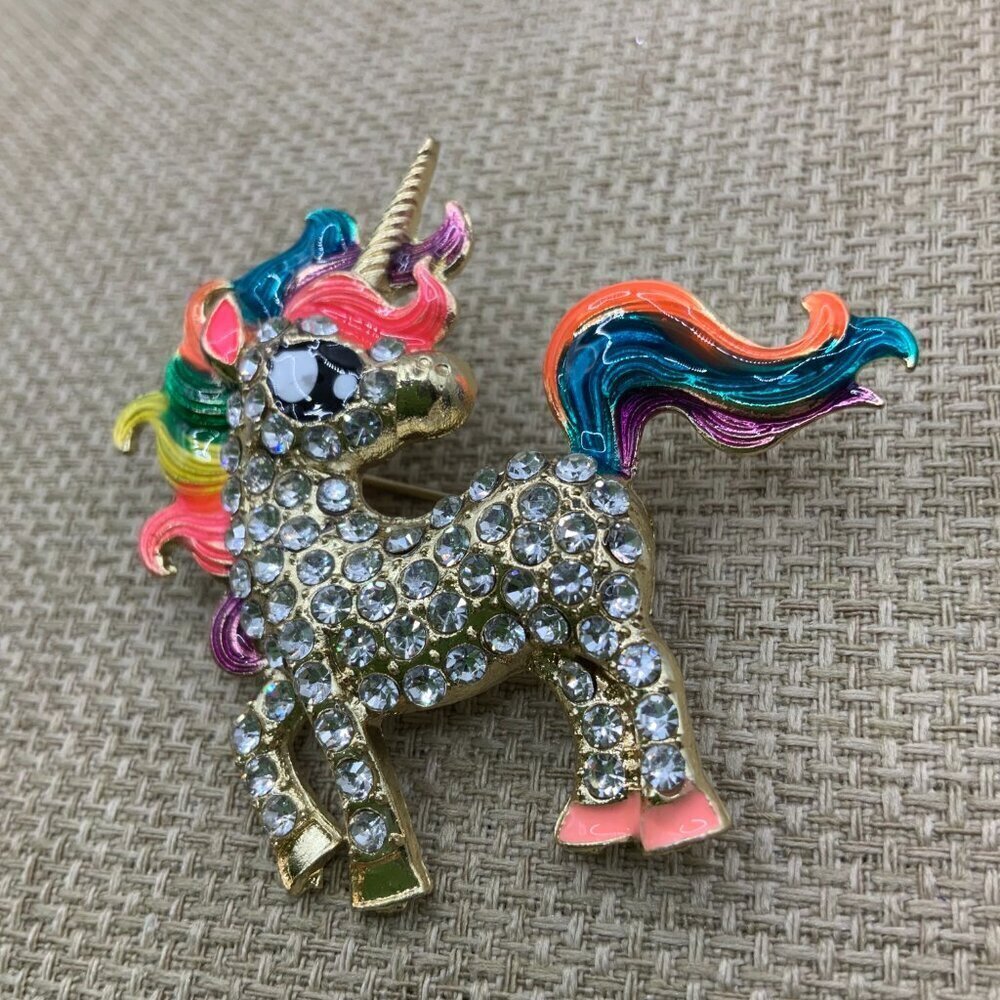 Unicorn Rainbow Enamel Rhinestone Gold Tone Brooch Pin - Picture 5 of 6